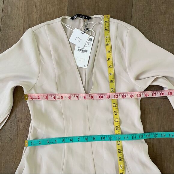 NWT ZARA Bloggers Fav Voluminous V-Neck Cream Midi Women's Dress (Size S) - Picture 9 of 10